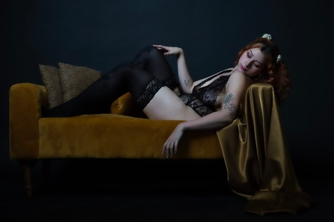 Sonia Trouble @soniatrouble cover picture