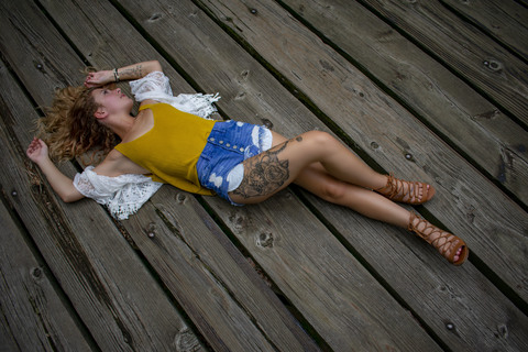 Sunshine @sunshinemarie93 cover picture