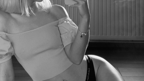 🔞 @sweetblondedisaster cover picture