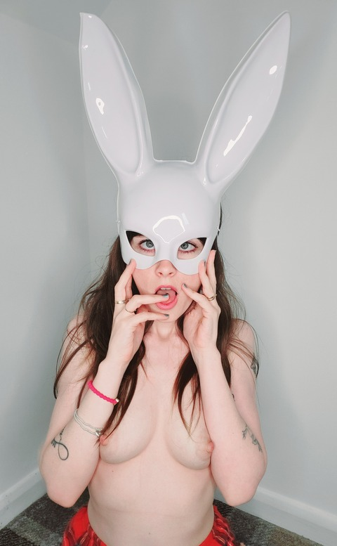 Sydney Harwin @sydneyharwin cover picture