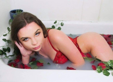 👑 @teanosip cover picture