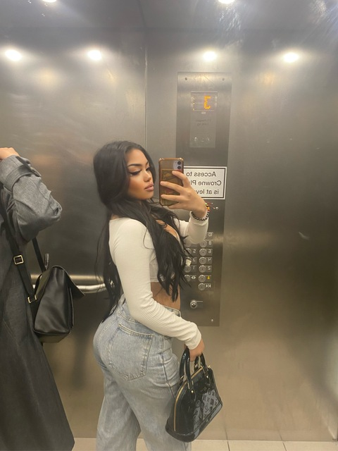 thalia ♡ @thaliassummer cover picture