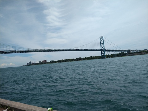 Thelma Louise @thelmalouise cover picture