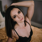 thenaughtypeach Profile Picture