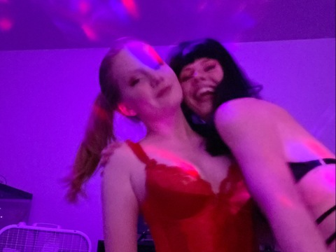 Vi and Lyra @thevecaris cover picture