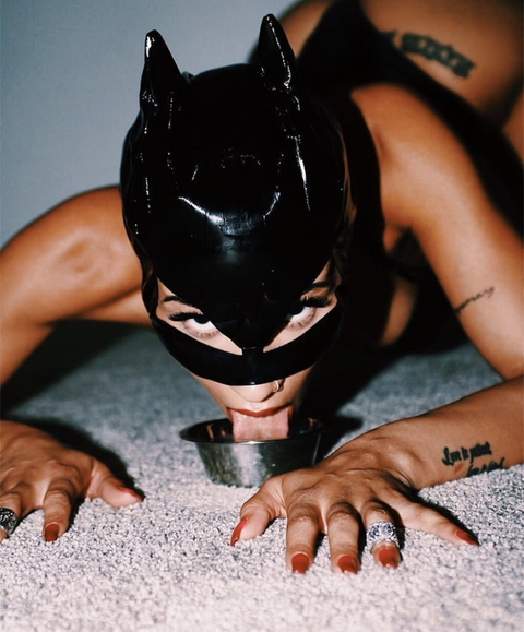 Miss La Rosa @tiahlarosa cover picture