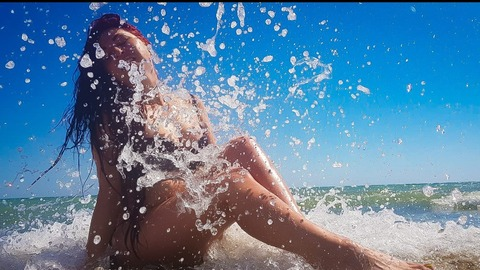 Tina @tinaoficial cover picture