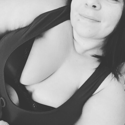 Tori.Stacey.xo @toristaceyxo cover picture