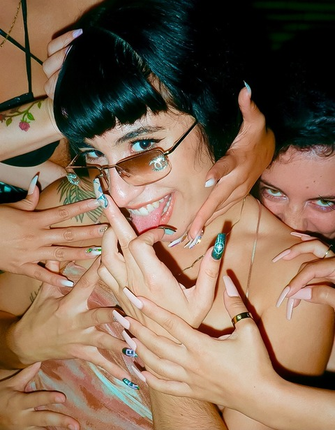 congested cween @trahedass cover picture