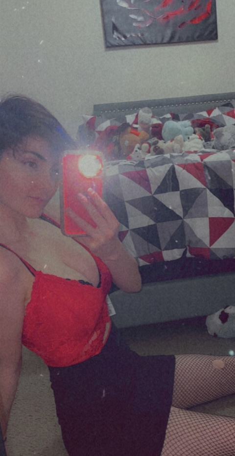 Hope Stark @trippyjellyfish cover picture