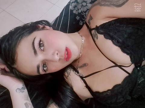 Emy.prinss04 @u192232216 cover picture