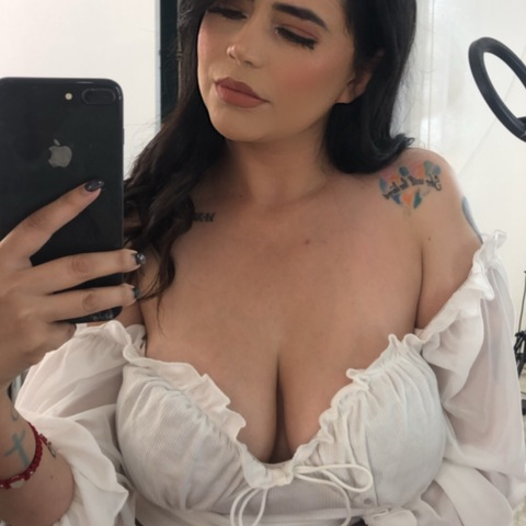 Lucia @u246756223 cover picture