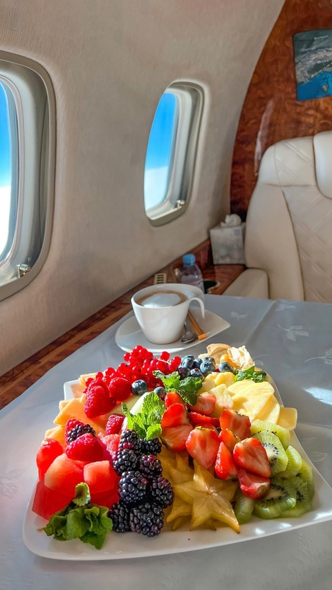 M @u267772459 cover picture