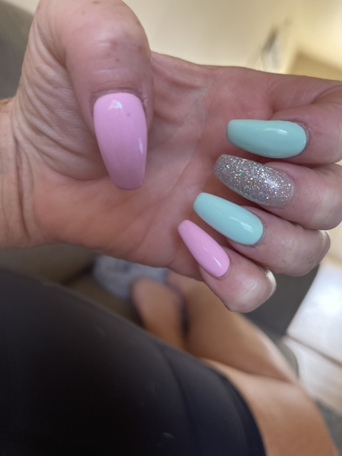 Booty0806 @u96523468 cover picture