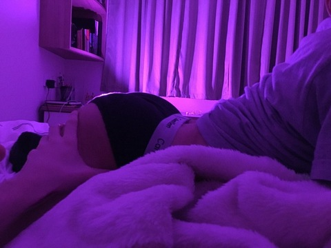 Vic @unfilteredmag cover picture