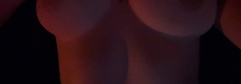 Scarlett B @urcreepygff cover picture