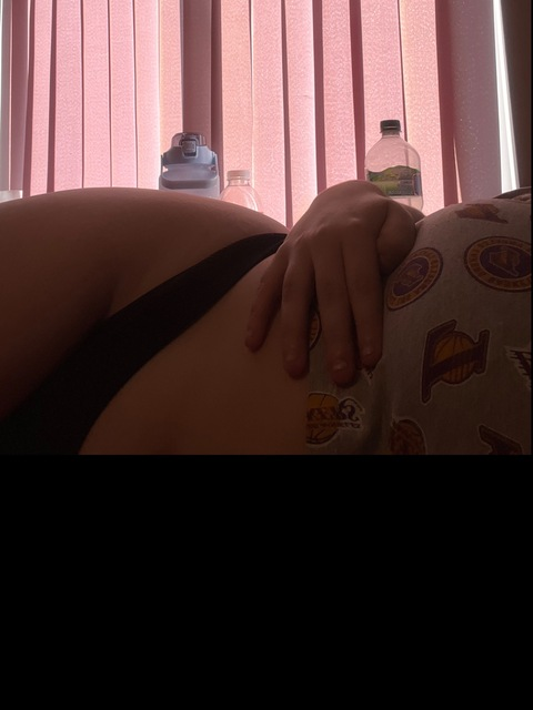 mommy? @urfavehoexoxo cover picture