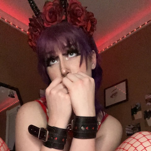 Rebecca🐈‍⬛ @vampiremorgue cover picture