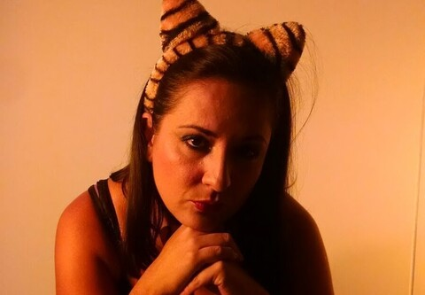 ViviEra @venusauvin cover picture