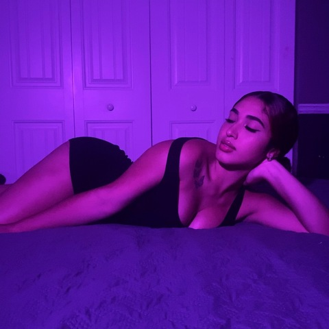 Victoria🧚🏼‍♀️ @victoriasonlysecretfree cover picture
