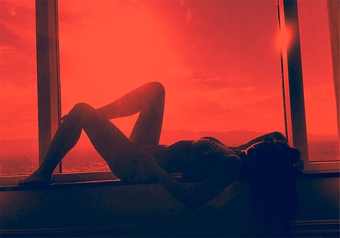 V i c t o r i a @vixtoria cover picture