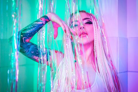 WOLFIE @vvolfie_ cover picture
