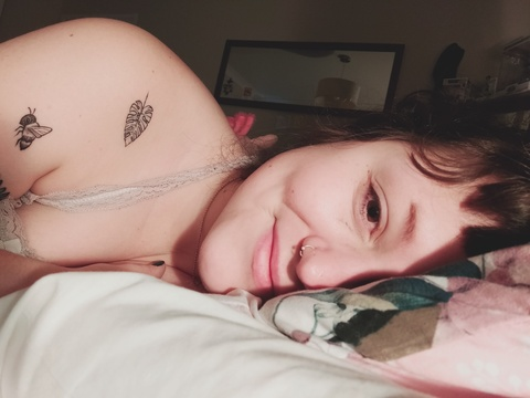 Witchy @witchypoowho cover picture