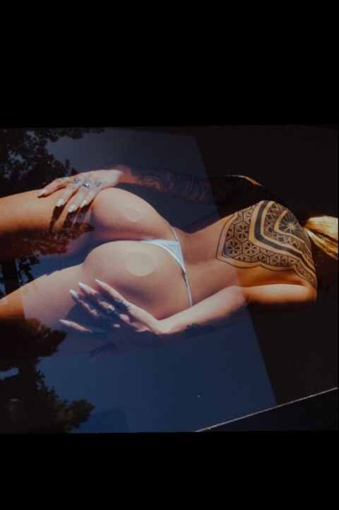 𝕭𝖆𝖇𝖊 @x_babe_666_x cover picture