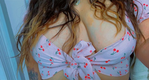Shelly @xcx_shellyy cover picture