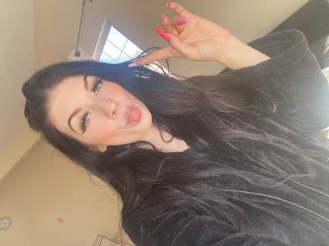 ash @xo_ashleyymarie cover picture