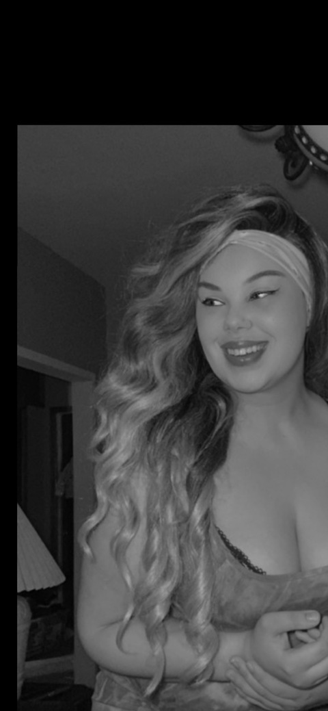 buttercup💕 @xobuttercup23 cover picture