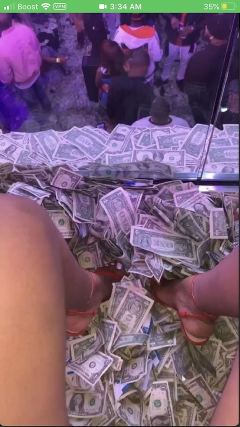 babygurl lina @xxxlinaaa cover picture