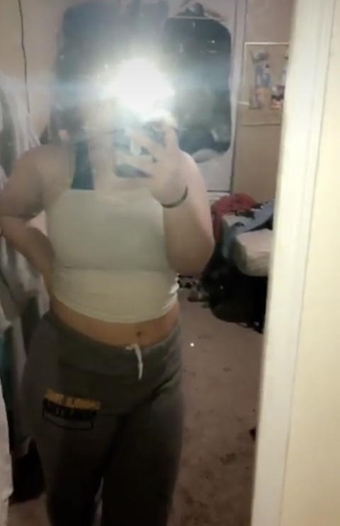 Brittny moore @yogurllbrittny cover picture