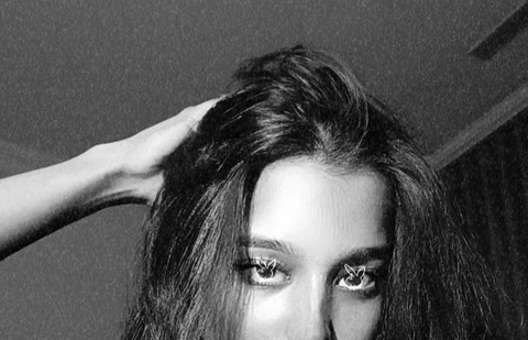 Your girl @yourgirll cover picture