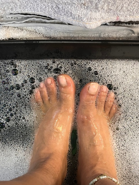 Zoe foot Honcho @zoecfoothoncho cover picture