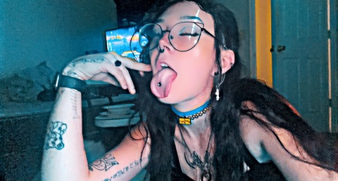 Zozo 🫶🏻 @zozopotato cover picture